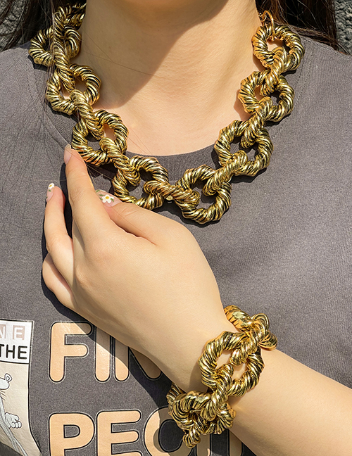 Fashion Gold Alloy Twist Lobster Buckle Necklace