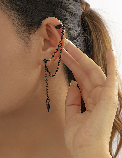 Fashion Single Black Metal Chain Tassel Ear Cuff