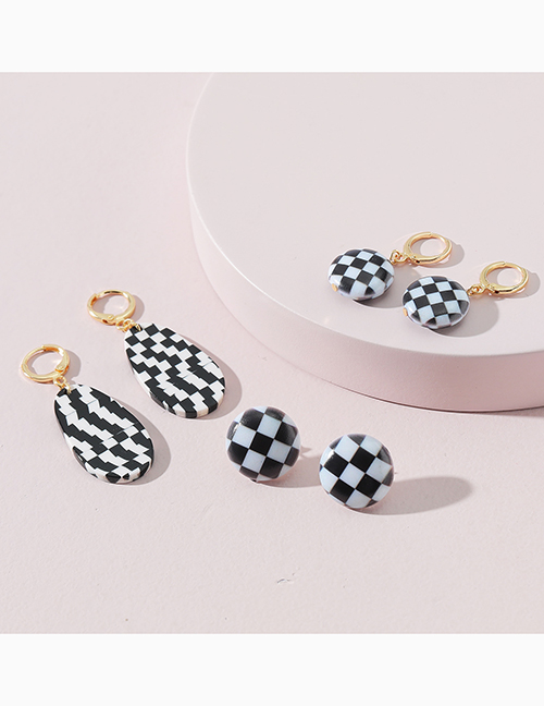 Fashion Black And White Alloy Checkerboard Geometry Earring Set