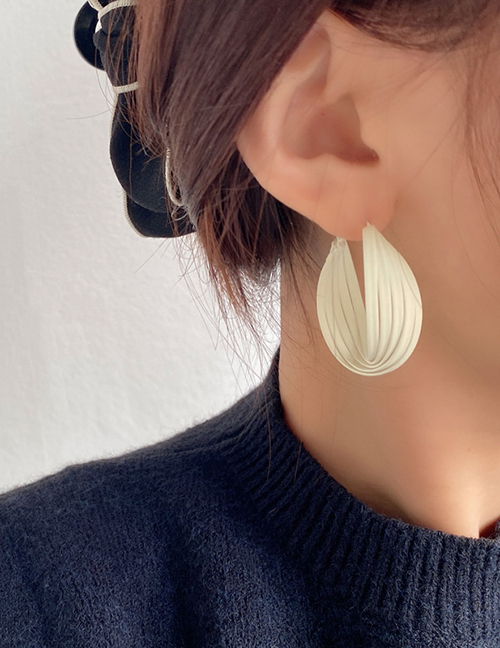 Fashion Pair Of White Earrings Alloy Multilayer C-shaped Earrings