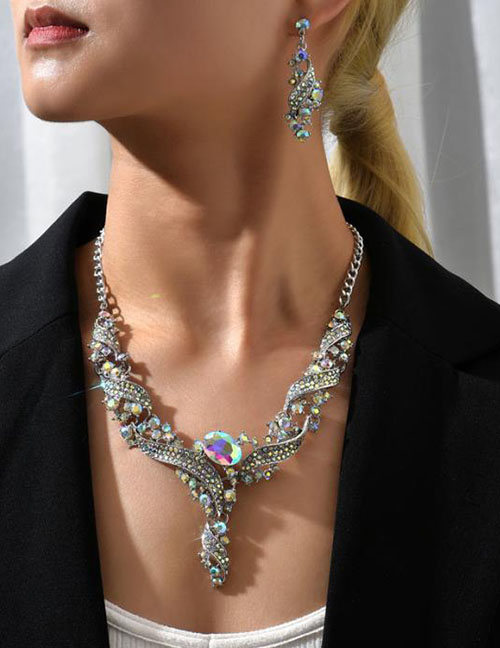 Fashion Silver Metal Diamond Geometric Necklace And Earrings Set