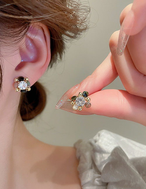Fashion Color Geometric Diamond Crystal Earrings