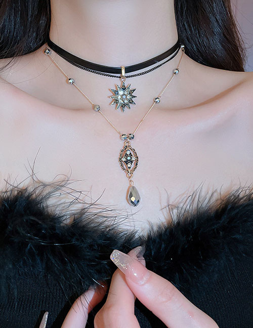 Fashion Necklace-black Alloy Inlaid Diamond Star Water Drop Leather Multi -layer Necklace