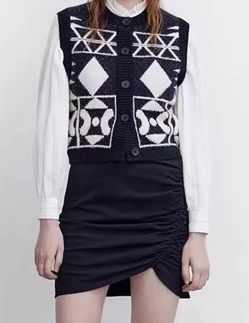 Fashion Black Geometric Stamp Knitted Discharge Vest