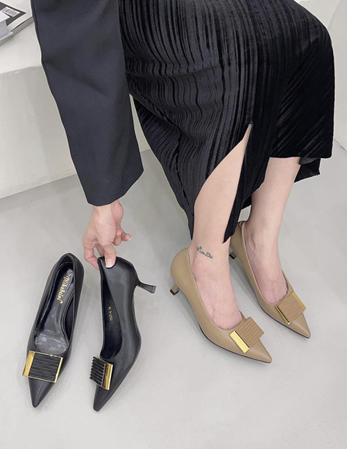 Fashion Khaki Pu Pointed Toe Stiletto Heels