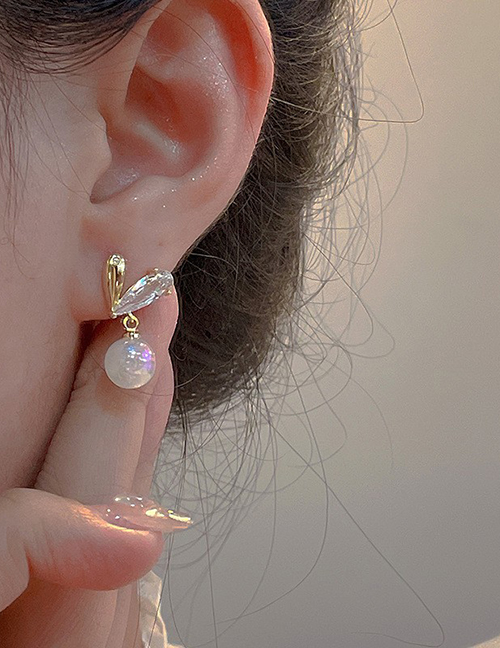 Fashion Gold Mermaid Pearl And Diamond Heart Earrings