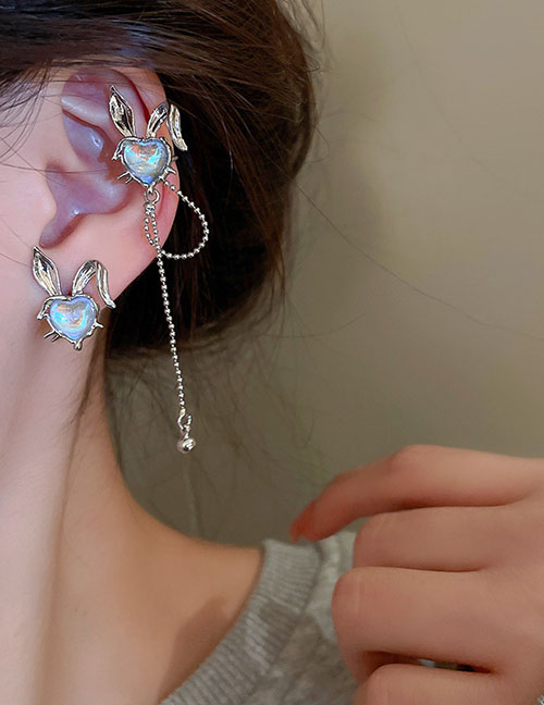 Fashion Silver Metal Heart Moonlight Rabbit Stud Earrings