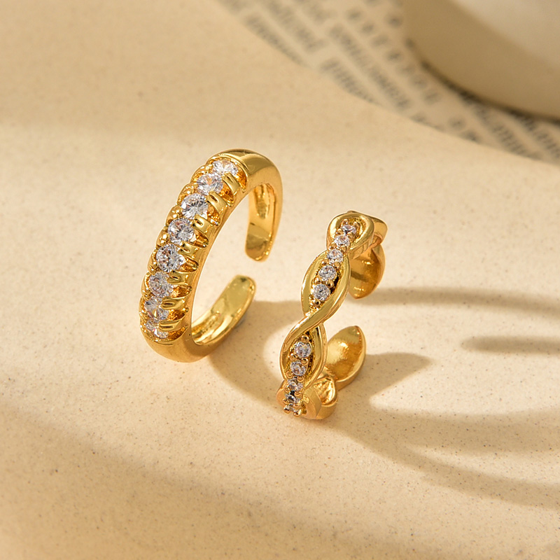 Fashion Golden 1 Copper Set Zircon Twist Ring