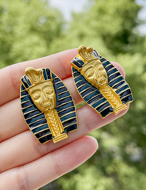 Fashion Gold Alloy Drip Oil Pharaoh Stud Earrings