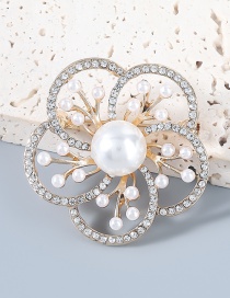 Fashion Flowers Alloy Brooch With Diamonds And Pearls