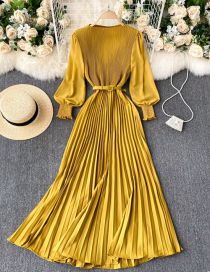 Fashion Yellow Chiffon Pleated Waist And Waist Dresses