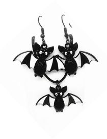 Fashion Set Alloy Geometric Bat Ear Ring Necklace Set