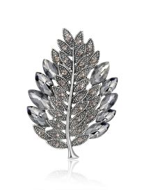 Fashion Silver Alloy Diamond Leaf Brooch