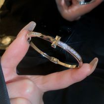 Fashion 19#bracelet-silver Copper And Zirconia Geometric Bracelet
